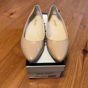 Nine West So Easy Yo Patent Nude Flats Size 7